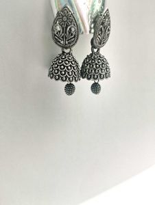 Silver Jhumka Earrings
