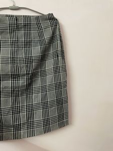 PLAID SKIRT