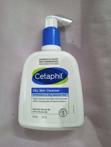 Cetaphil Oily Skin Cleanser/Facewash