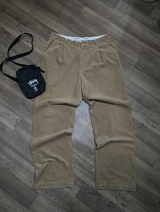 Locaste Corduroy Pants
