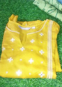 Avaasa Fusion Brand Kurtis Each 290/- Only