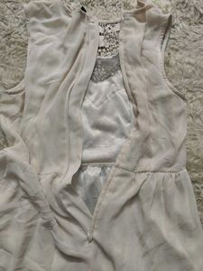 H&amp;M stunning Divided Lace-Detail Dress ✨