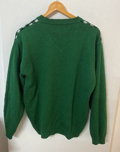 &#34;Classic Green V-Neck Sweater For Men L