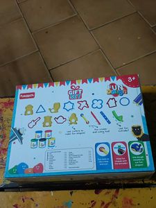 Funskool Fun Dough Gift Set 3years