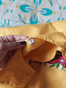Handprint Kurti