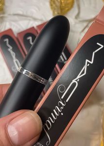 Mac Maximal Lipstick