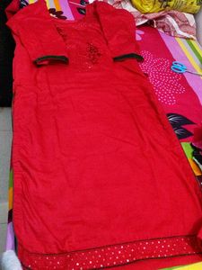 Red Kurta
