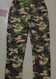 Army Style Comfy Women Bottom Wear 👖