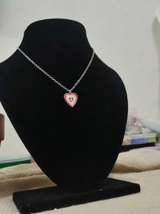 aesthetic heart necklace