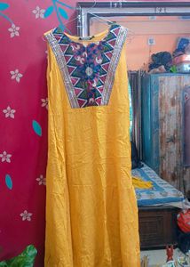 Yellow Sleeveless Kurti (Branded)
