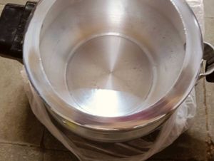 Handi Pressure Cooker