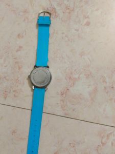 Beautiful Watch For Kids And Boys Rubber Strap