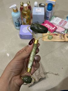 Jade Facial Roller