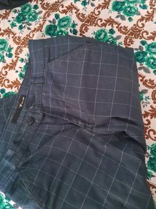 Checkered Casual Trousers