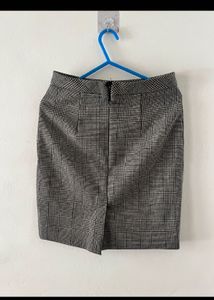 H&amp;M Check Skirt