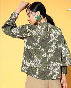 Classy Bishop Sleeve Top🤍
