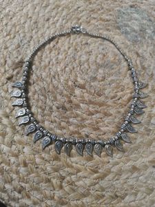 Vintage GS Leaf Motif Necklace