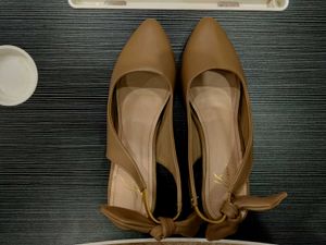 Elegant Tan Slingback Heels amazing quality
