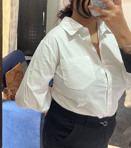White shirt🌸