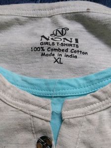 Dungrarees With T-shirt
