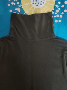 dark olive Turtleneck Top