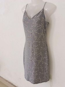BEAUTIFUL FLORAL DRESS
