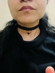 BLACK CHOKER