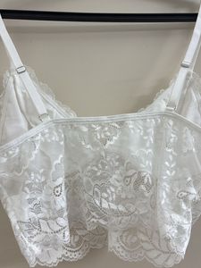 SHEIN Frenchy Casual Lace Ribbon Padded Camisole T