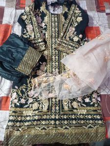 Pakistani Suit