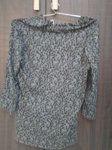 Stylish Grey Patterned Top