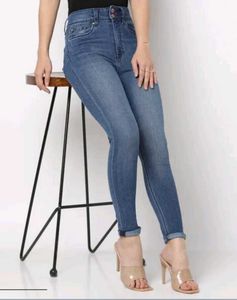 High-Rise Skinny Fit Jeans - Classic Blue Denim