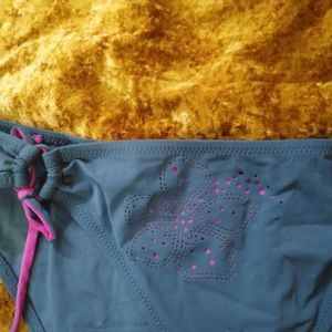 grey and pink Bottom