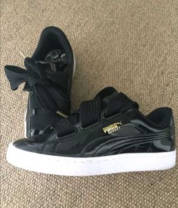 Puma Women&#39;s 🖤🩶Basket Heart Sneakers🖤🩶