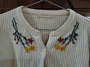 Floral Embroidered Cardigan