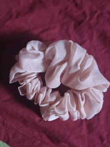 Cute &#39;Babe&#39; Tee with scrunchie