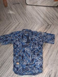 Leaf Print Half-Zip Casual Shirt