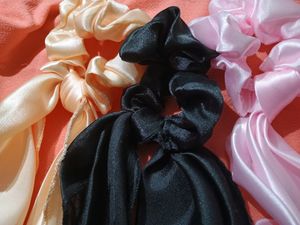 Silk Scrunchie Set