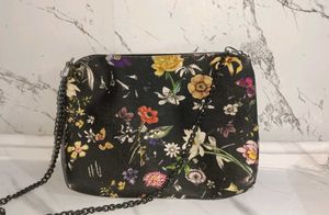 Floral Crossbody Bag💐👜