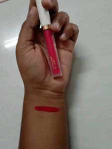 MYGLAMM Lipsticks