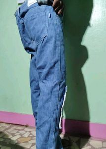 Blue Baggy Jeans With Scratch Design