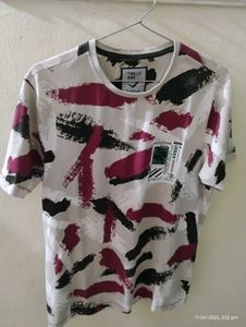 Twills 1995 Abstract Print T-Shirt – Trendy Casual