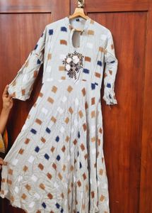 Patterned Long Sleeve Maxi Dress