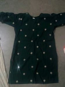 Embroidered Green Kurti