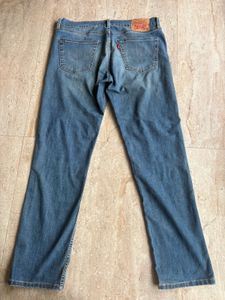 LEVI’S JEANS (for men) ✨