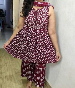 Maroon &amp; White Sharara Set