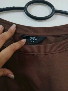 Brown Cropped Sweatshirt