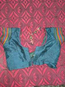 Embroidered Sarre