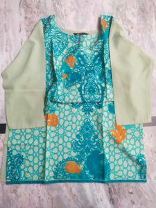 AHINA PRINTED KURTA COMBO
