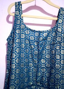 Blue Straight Sleeveless Kurti