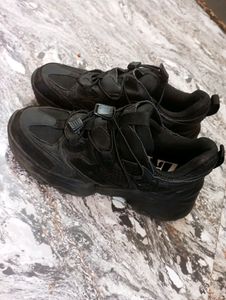 Zara Sneakers